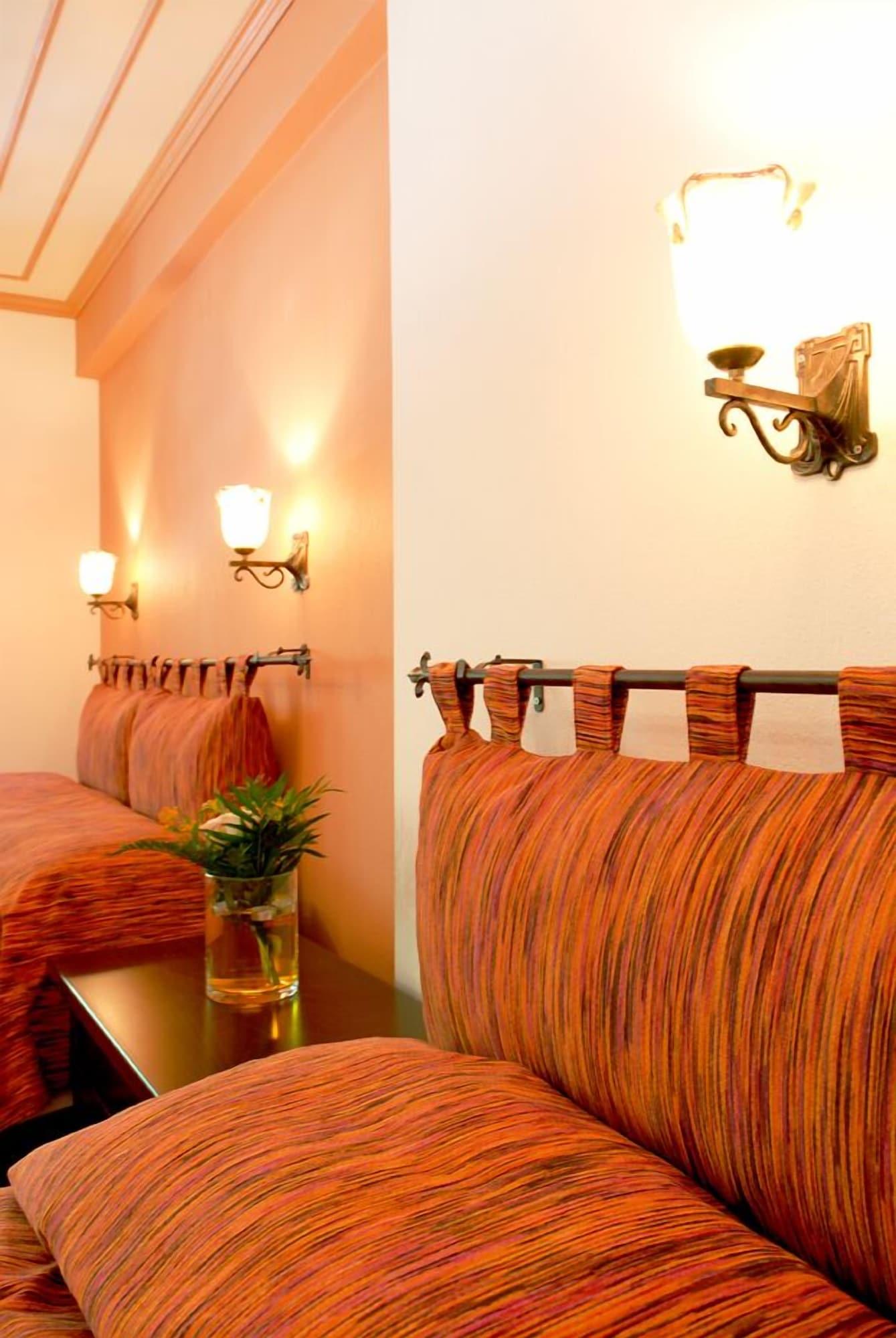 Giagia Evgenia Hotel Vitsa Eksteriør billede
